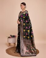 Women Floral Print Saree - Image 3