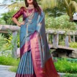 Women Jacquard Saree With Unstitched Blouse